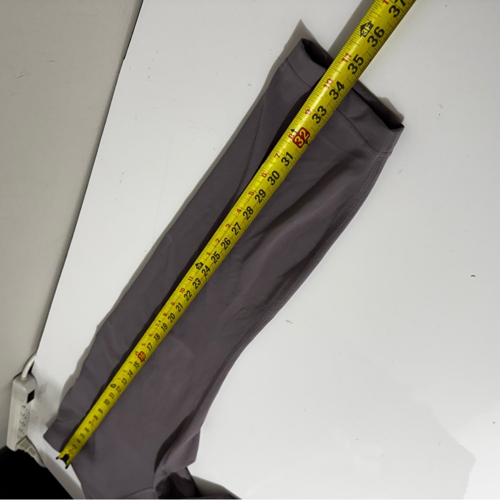 Lululemon Athletica instill high rise Soft lavender yoga Leggings size 12 - Picture 7 of 9